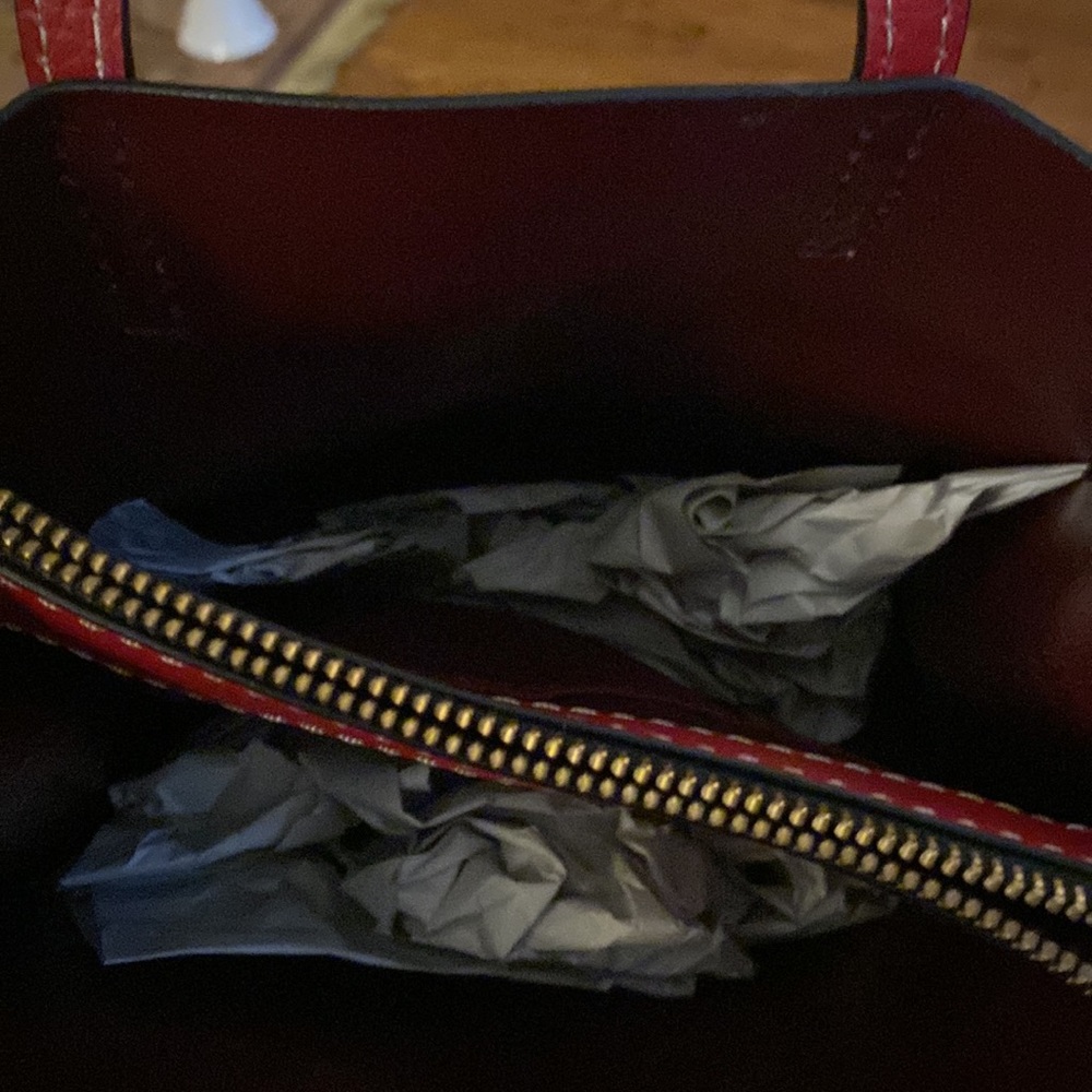 Nwot Marc Jacobs The Grind Mini In Red - image 3